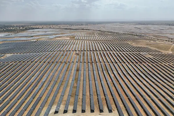 Imagen de Inspección Fotovoltaica Reconocimiento aereo utilizada en los servicios profesionales de SG Solutions.