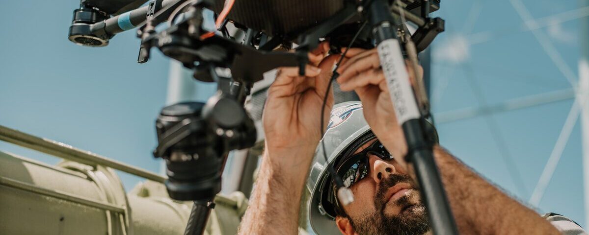 Imagen de Inspección de Plantas Industriales con Drones utilizada en los servicios profesionales de SG Solutions.