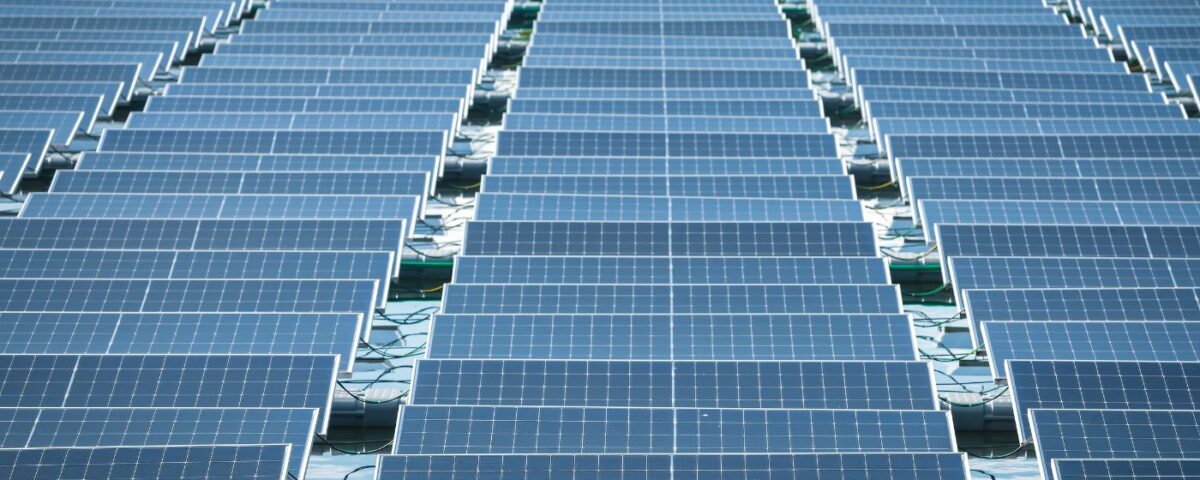 Imagen de Inspección de plantas fotovoltaicas con drones utilizada en los servicios profesionales de SG Solutions.